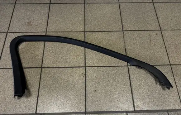 Mercedes-Benz S W222 Other front door trim element A2227270071 2227270071