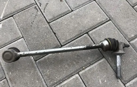 Mercedes-Benz E W213 Front anti-roll bar/stabilizer link A2053230917