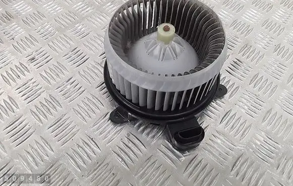 Heater fan/blower