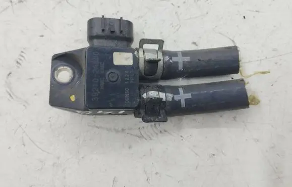 Subaru Impreza II Exhaust gas pressure sensor 392102A800 7P17