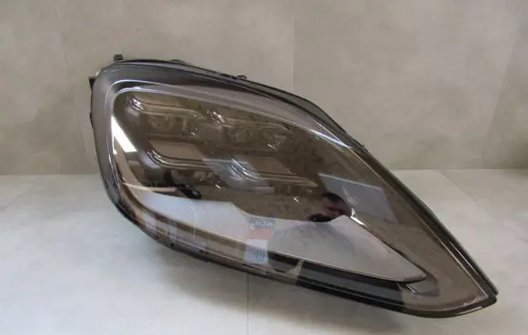 Porsche Cayenne (9Y0 9Y3) Headlight/headlamp 9Y0941086T 1EX01764322 MDE130374A