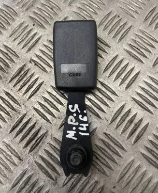Mitsubishi Pajero Sport I Front seatbelt buckle 051220D3X