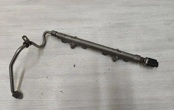 Audi Q2 - Fuel main line pipe 05E133320B