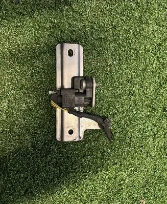 Mercedes-Benz CLA C117 X117 W117 Airbag deployment crash/impact sensor A2463200643