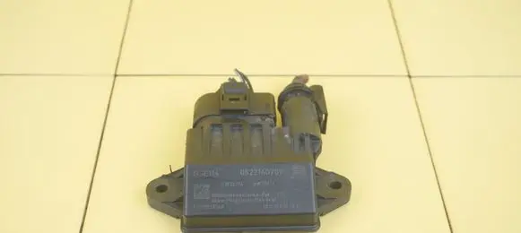 Mercedes-Benz ML W164 Glow plug pre-heat relay 0522140709 642940