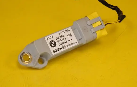 BMW 3 E46 Airbag deployment crash/impact sensor 6911038