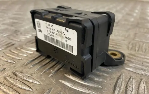 Opel Zafira B ESP acceleration yaw rate sensor 13208665 10170103623 CT75G26M42