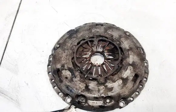 Peugeot 5008 Pressure plate DUALMASS