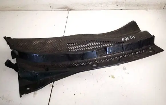 Nissan Primera Wiper trim 66862au310