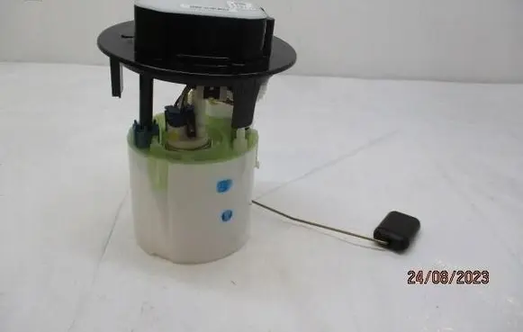 Peugeot 208 II In-tank fuel pump 9823484180