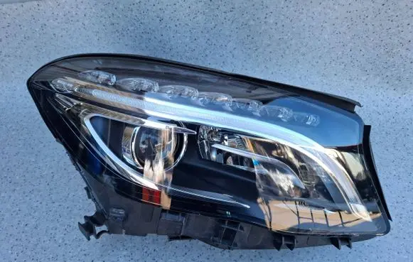 Mercedes-Benz GLA W156 Headlight/headlamp A1569062400 0128528207 LE12A6292