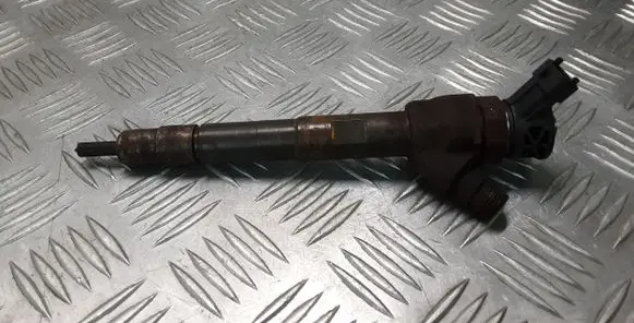 Jaguar F-Pace Fuel injector 0445110654 G4D39K546AA