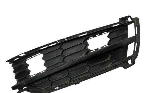 Skoda Karoq Front bumper lower grill 57A807368