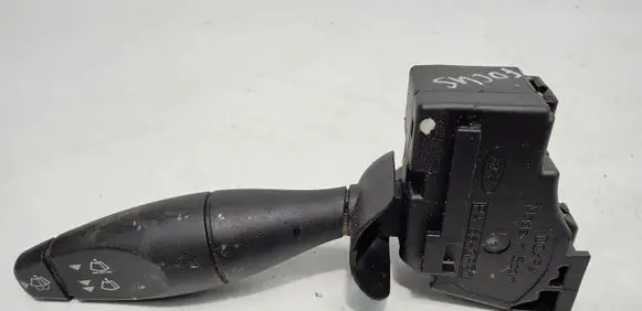Ford Focus Wiper control stalk