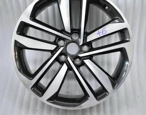 KIA Sportage R19 alloy rim 