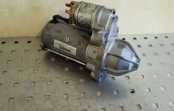 Mercedes-Benz E W211 Starter motor C191851A