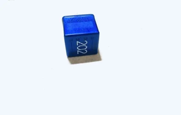 Audi A6 S6 C4 4A Other relay 8a0951253 899587