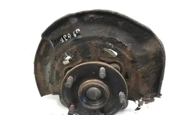 Toyota Avensis T270 Front wheel hub