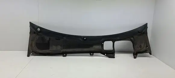 Wiper trim