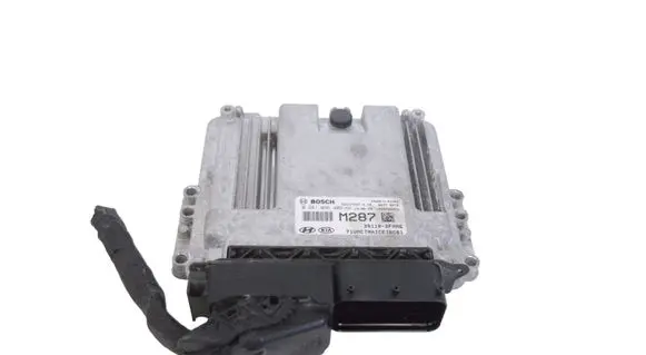 KIA Sorento Engine control unit/module 391102FMM6 0281035409