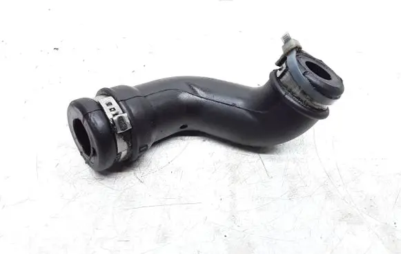 Volvo XC60 Breather/breather pipe/hose 30777567