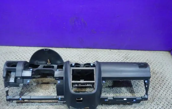 Opel Tigra B Dashboard