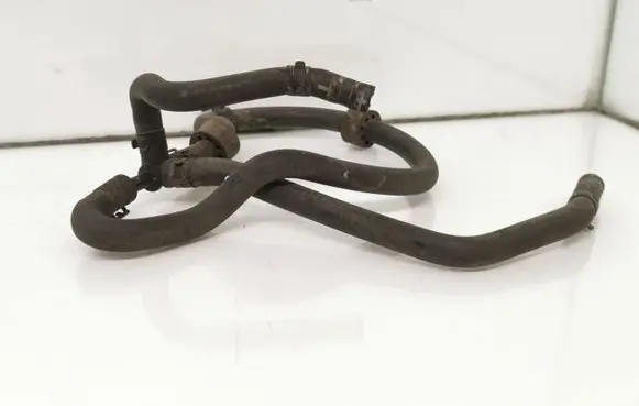Volkswagen Golf V Engine coolant pipe/hose 1K0122447BR