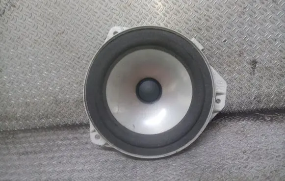 Subaru Forester SG Front door speaker 88301SA090