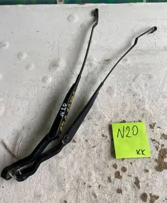 Volvo S40, V40 Front wiper blade arm