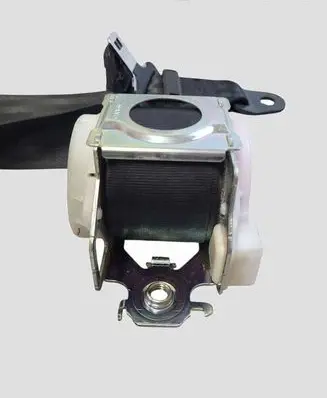 Citroen C4 I Picasso Rear seatbelt 9654437977