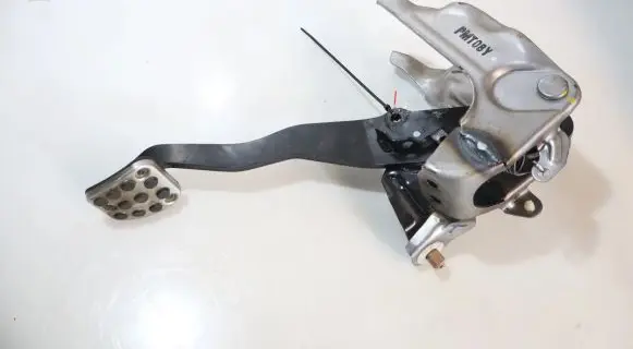 Honda Civic X Clutch pedal 