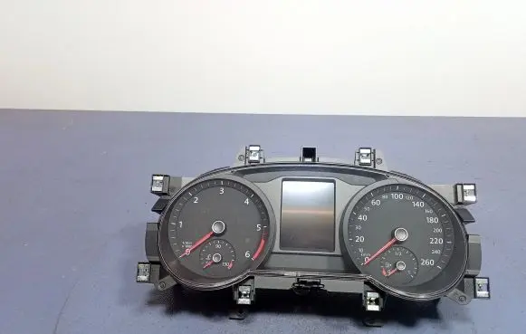 Volkswagen PASSAT B7 USA Speedometer (instrument cluster) 3G0920751D