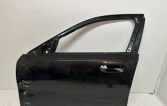 BMW 5 G60 Front door