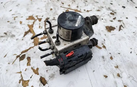 Volkswagen Caddy ABS Pump 1K0614117H 1K0907379P