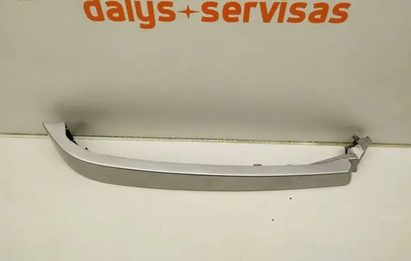 Subaru Forester SF Under headlight/headlamp trim 