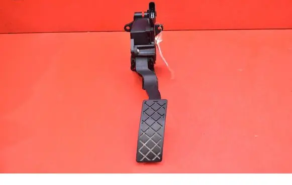 Skoda Fabia Mk3 (NJ) Accelerator throttle pedal 6C1723503B
