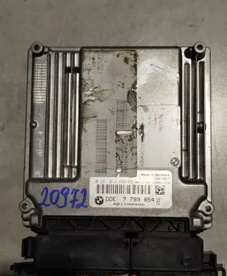 BMW 1 E81 E87 Engine control unit/module 7799854 0281012880