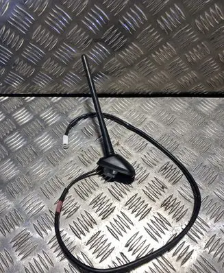 Toyota Auris E180 Radio antenna 