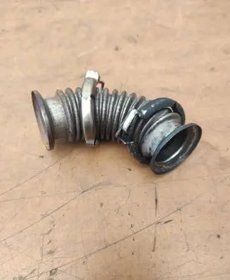 Volvo S40, V40 EGR valve line/pipe/hose