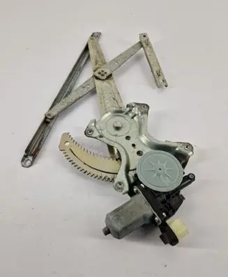 Mitsubishi Outlander Front window lifting mechanism without motor 0620403350