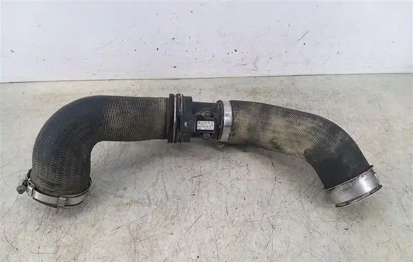 Volkswagen Transporter - Caravelle T5 Intercooler hose/pipe 0281002401