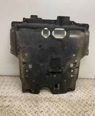 DS Automobiles 3 Crossback Engine splash shield/under tray 9824226480