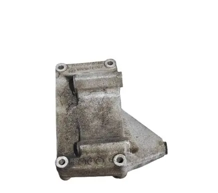Mercedes-Benz C W204 Engine mount bracket A6422340439