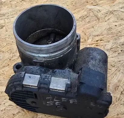 Fiat Stilo Throttle valve 0205003052