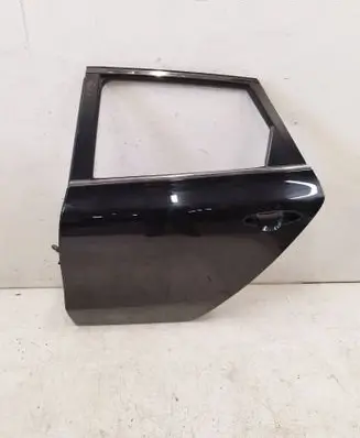 KIA Ceed Rear door