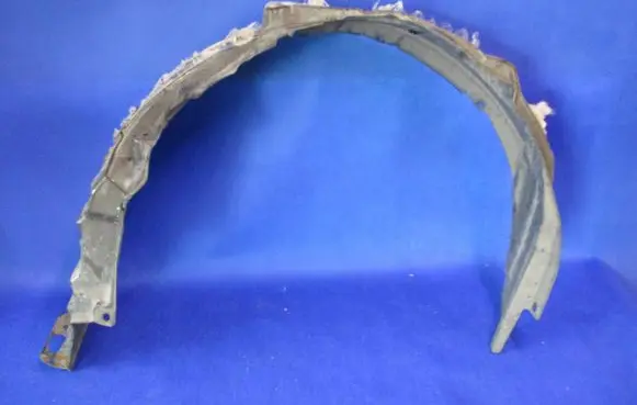 Citroen C-Crosser Front arch