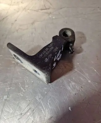 Audi A4 S4 B8 8K Front door upper hinge 8K0831401E