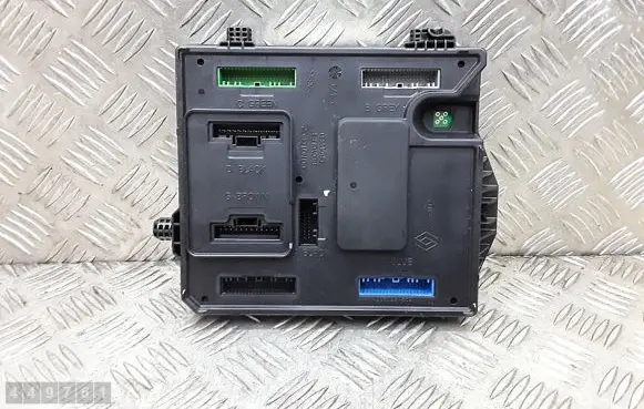 Renault Scenic RX Engine control unit/module 284b17715r