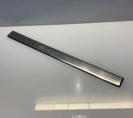 Mercedes-Benz E W212 Side skirt front trim A2126860936 2126860936