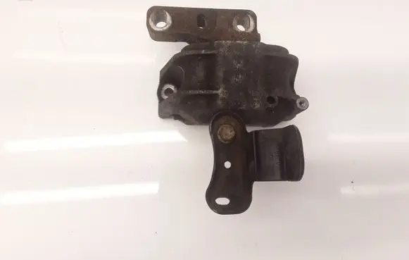 Volkswagen Caddy Engine mount bracket 1K0199588